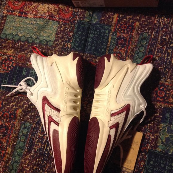 Nike Cosmic Unity 2 Multicolor Sneakers - 11.5 - New in Box - Picture 5 of 12